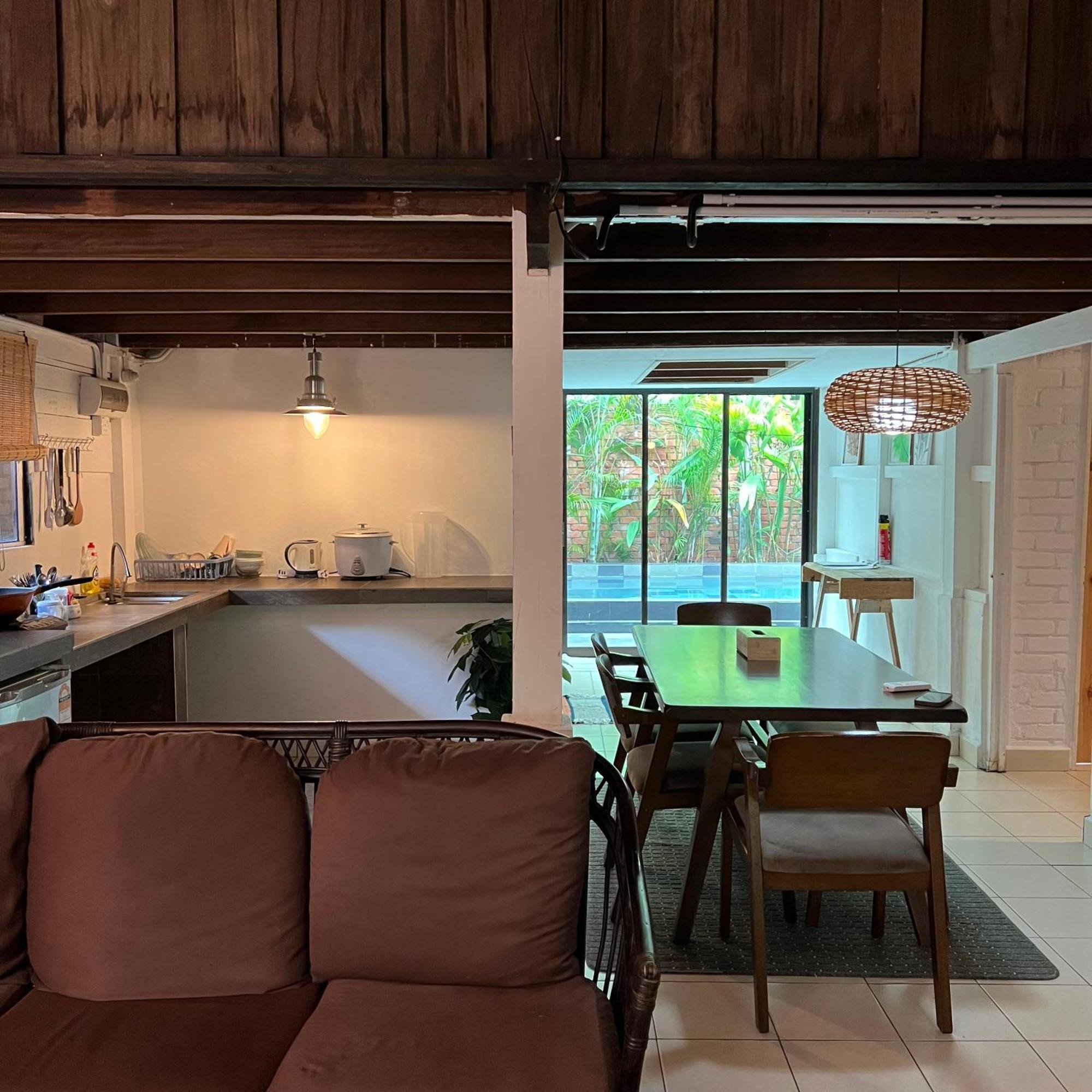 Kutum'S Wooden House - Private Pool, Breakfast & Cafe Villa Langkawi Buitenkant foto
